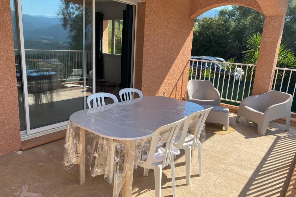 Ferienwohnung Joli F3 De 60M2 Avec Balcon Bastelicaccia Exterior foto