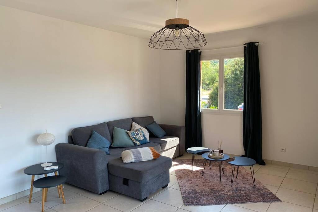 Ferienwohnung Joli F3 De 60M2 Avec Balcon Bastelicaccia Exterior foto