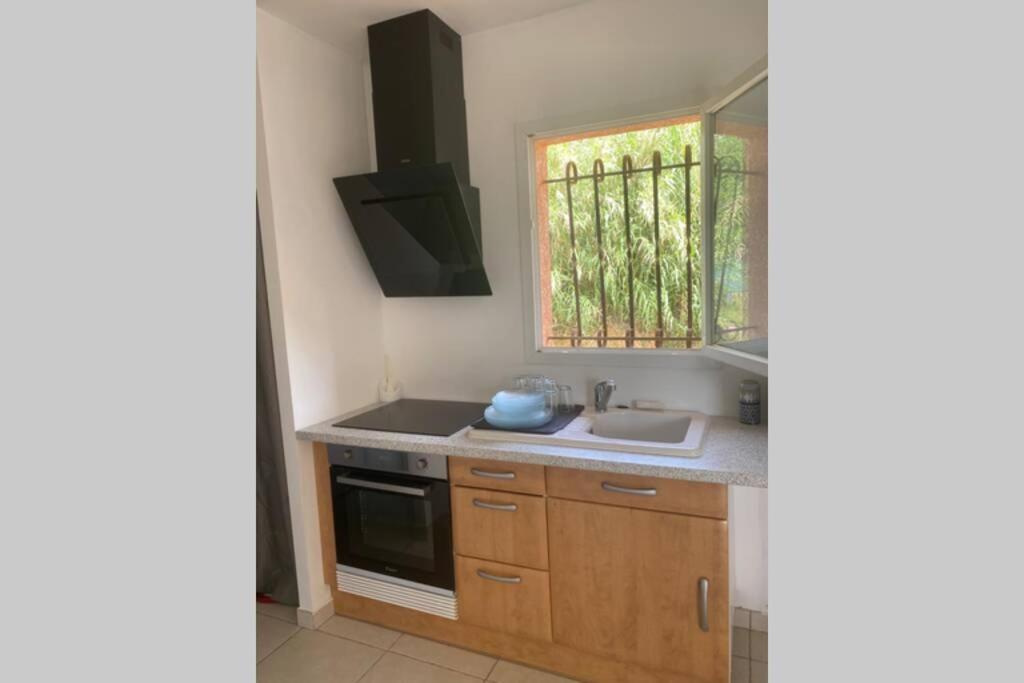 Ferienwohnung Joli F3 De 60M2 Avec Balcon Bastelicaccia Exterior foto